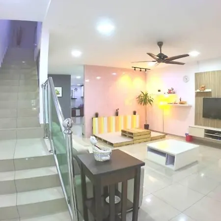 Arang Homestay14Pax 4Room Port Dickson Exterior photo